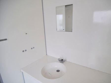 Type 240: Toilet- & badvogn