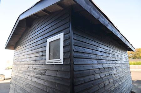 Annex 3.95 x 5.5 x 3.5 m (WxLxH)