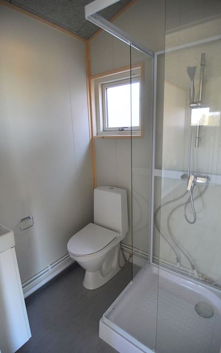 Annex 3.95 x 5.5 x 3.5 m (WxLxH)