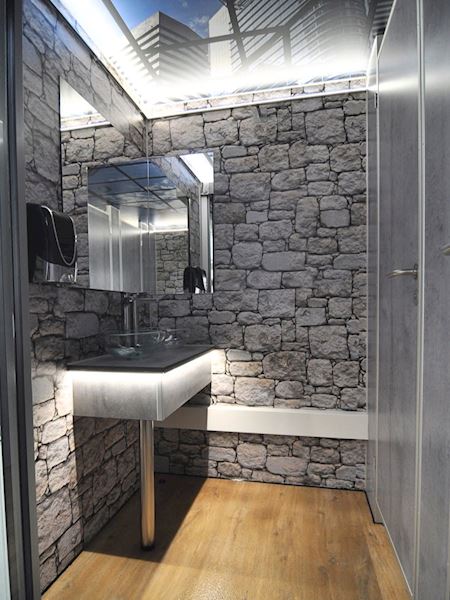 730 VIP toiletvogn 3-1-3