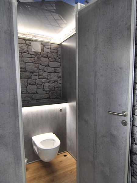 730 VIP toiletvogn 3-1-3