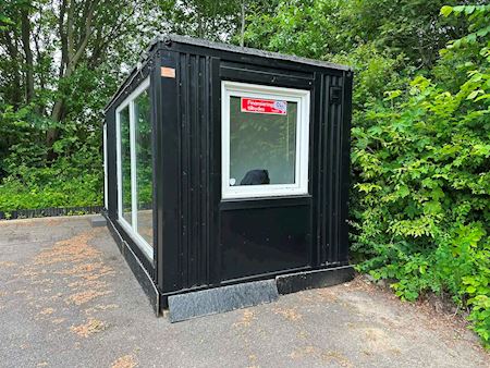 Rigtig fin Kontor Container