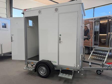 Vacuum toilet med to toiletter