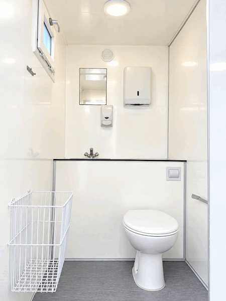 Toiletvogn 240 med 2 toiletter & kværn